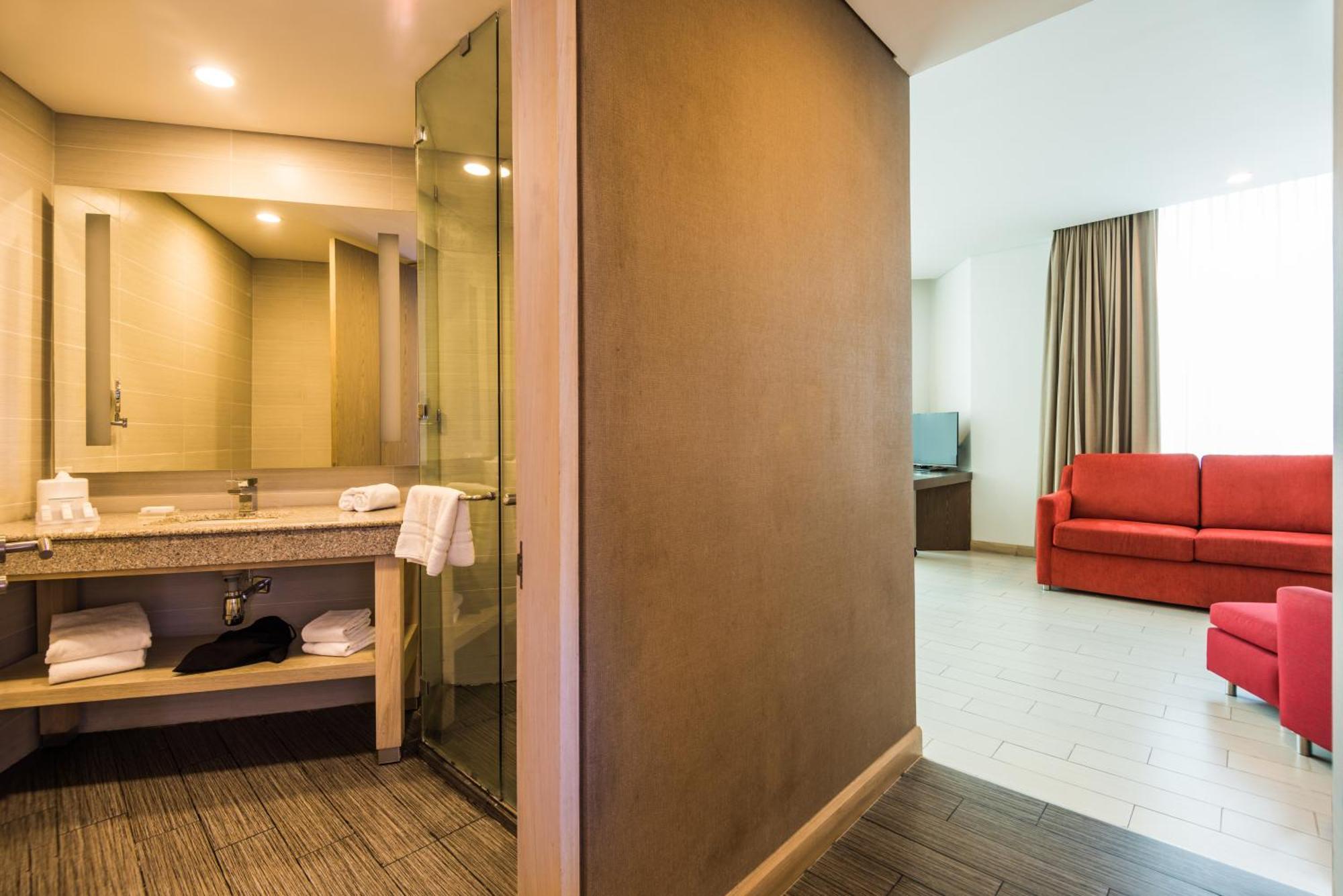 Hilton Garden Inn Barranquilla Баранкила Екстериор снимка