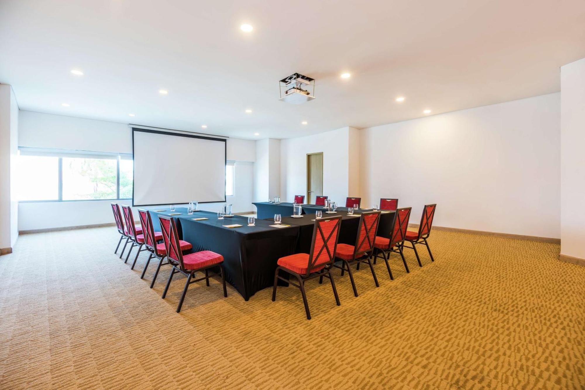 Hilton Garden Inn Barranquilla Баранкила Екстериор снимка