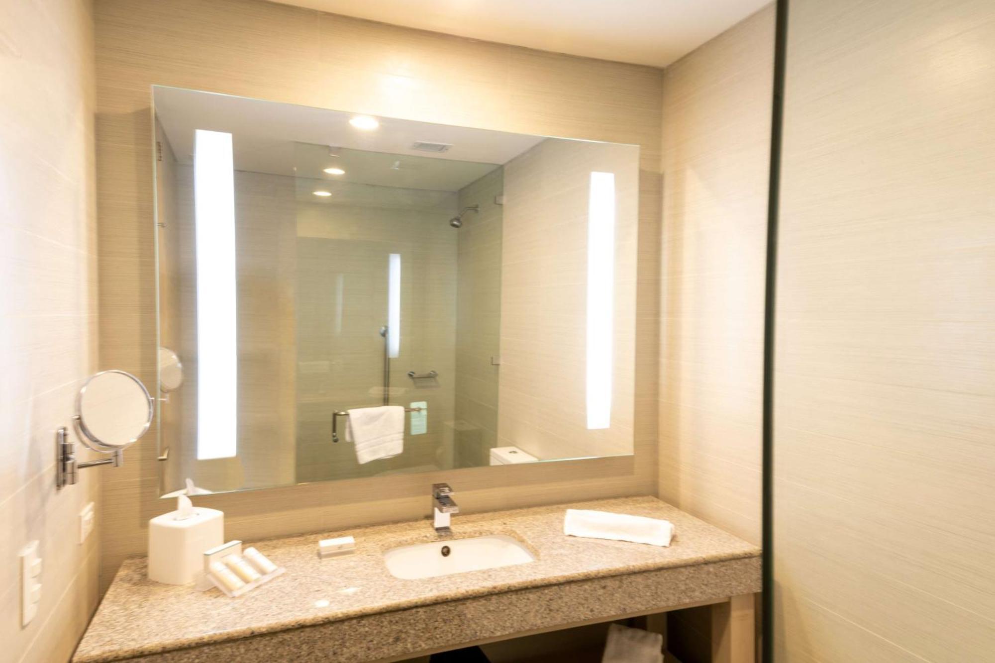Hilton Garden Inn Barranquilla Баранкила Екстериор снимка