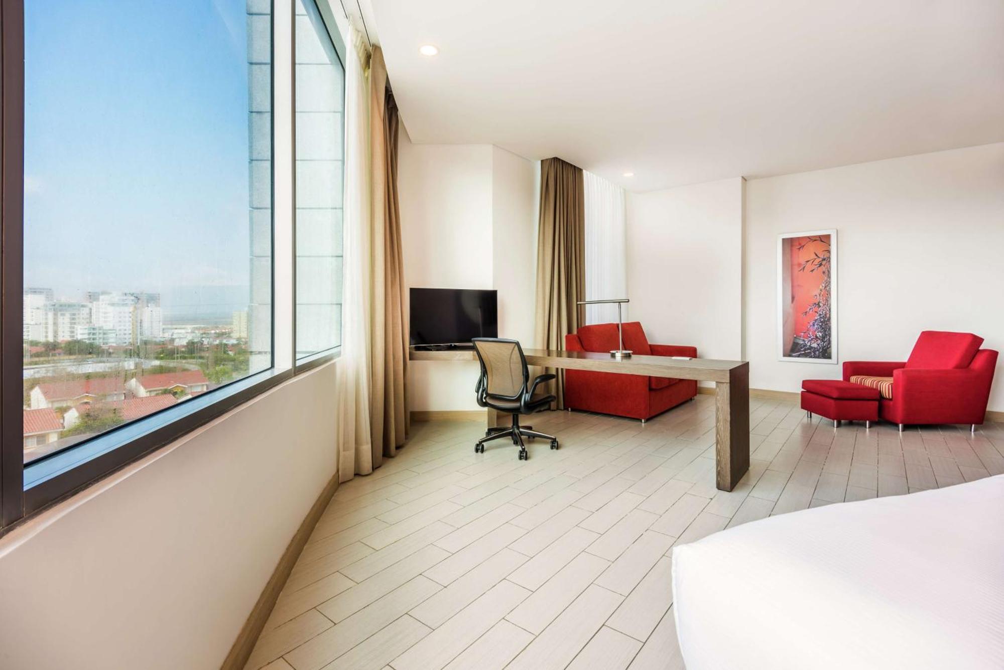 Hilton Garden Inn Barranquilla Баранкила Екстериор снимка