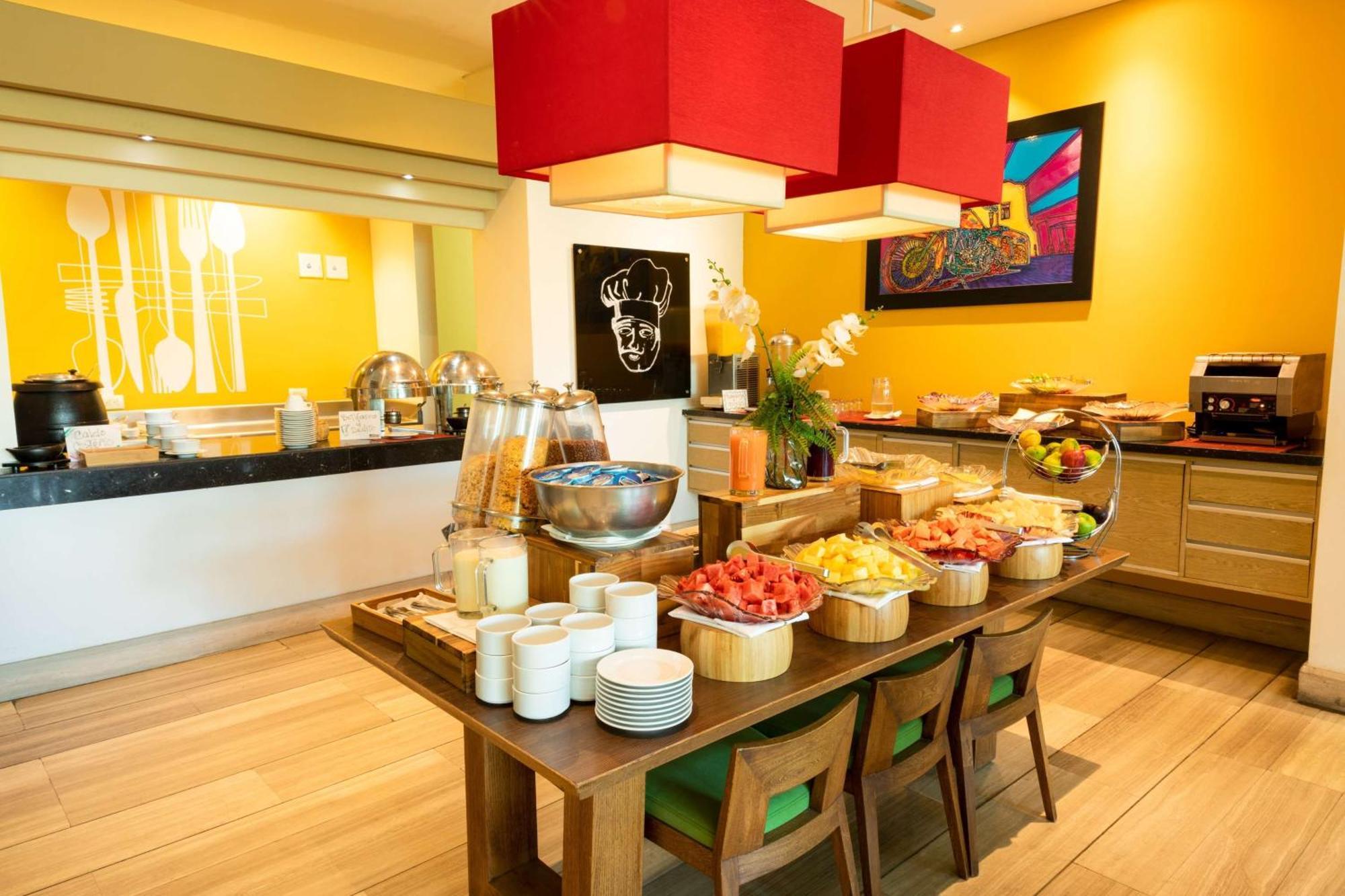 Hilton Garden Inn Barranquilla Баранкила Екстериор снимка