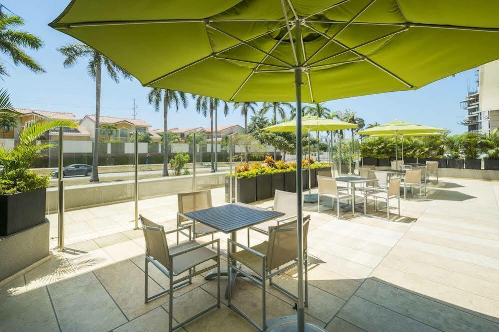 Hilton Garden Inn Barranquilla Баранкила Екстериор снимка